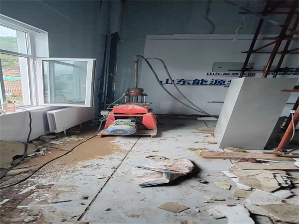 淄川地基基础下沉墙体裂缝加固注浆顶升施工